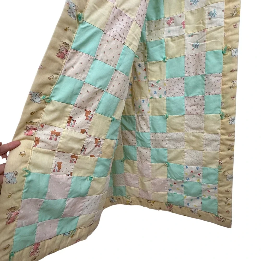 Vintage Handmade Patchwork Baby Quilt Pastel Teddy‎ Bear Bunny Blanket 38x53